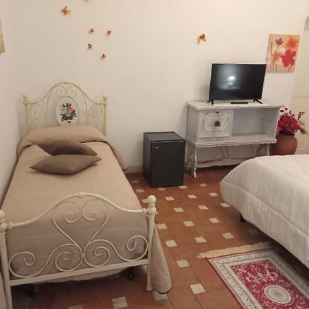 Il Rosso Volterrano N.10 Apartment Luaran gambar