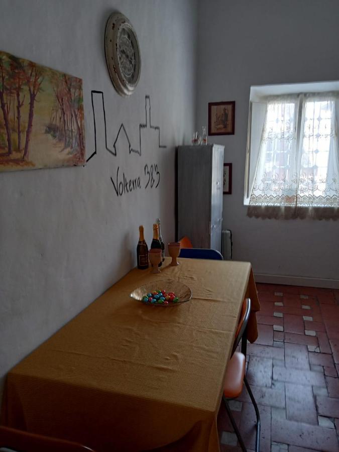 Il Rosso Volterrano N.10 Apartment Luaran gambar